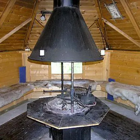 Holiday home Holiday Sirkankammekka A Levi